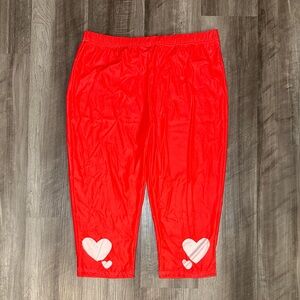 Capri Stretch Compression Leggings with Heart Accents - 2XL